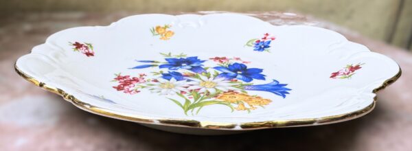 Prachtig porseleinen dessertbordje Cottier Frères Zwitserland | Beautiful porcelain dessert plate Cottier Frères Switzerland – Floral Design 1923