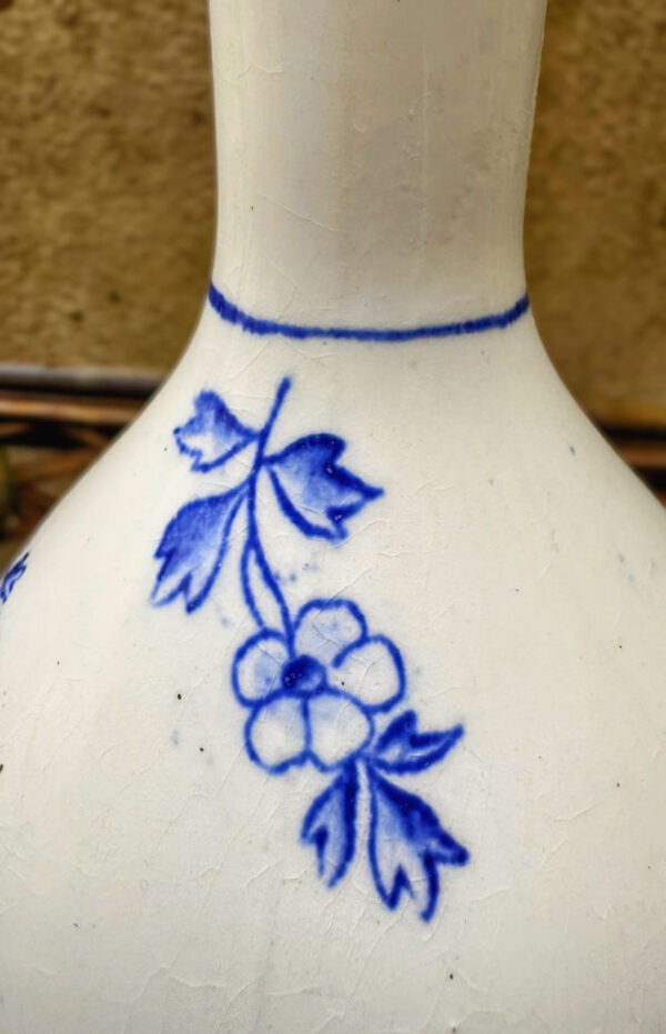 Charming Delft Blue vase with windmill and sailing ship scene – 20th century (7) Prachtig Delfts Blauw vaasje met molen- en scheepstafereel – Charming Delft Blue vase with windmill and sailing ship scene – 20th century