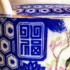 Chinese vintage Famille rose porseleinen theepot met poëzie en schoonheden | Chinese Famille Rose porcelain teapot with poetry & beauties – 20th century