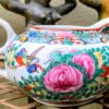 Chinees export Rose Canton porseleinen melkkannetje – Medaillons en bloemen, Ch’ing‑dynastie | Chinese Rose Canton export porcelain milk jug – Medallions & floral décor, Qing dynasty, late 19th century