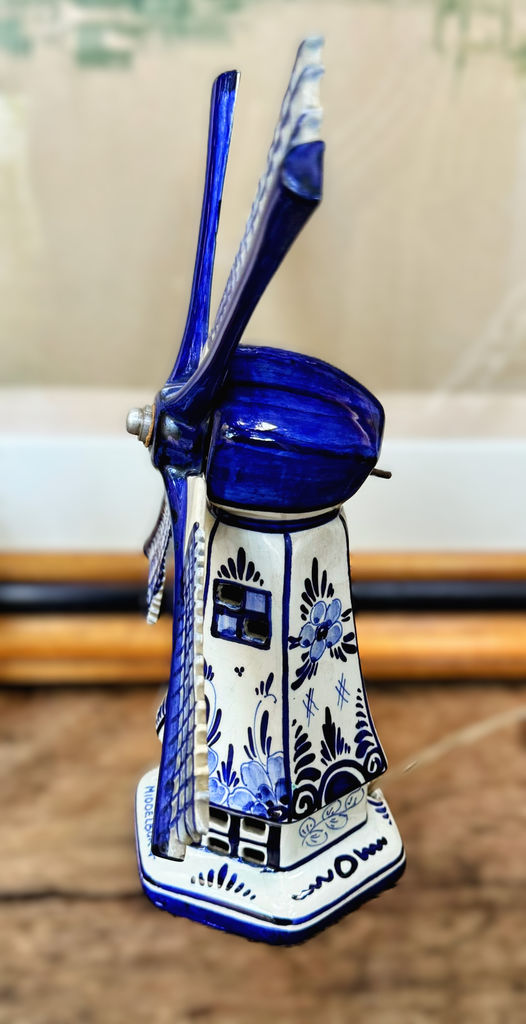 Electric Delft Blue windmill with rotating sails – 1950s (3) Elektrische Delfts blauwe windmolen – Electric Delft Blue windmill with rotating sails – 1950s