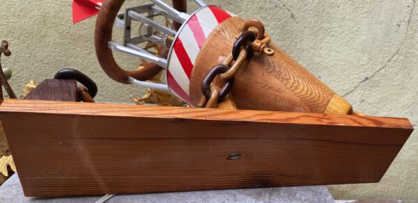 Exclusive fully handmade buoy‑shaped lamp – mid‑20th century (4) Exclusieve volledig handgemaakte lamp in de vorm van een boei | Exclusive fully handmade buoy‑shaped lamp – mid‑20th century