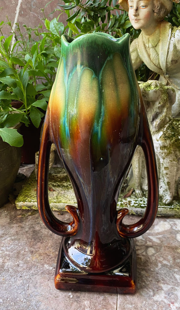 Prachtige Faience de Thulin druipglazuur vaas met oren – Exquisite Faience de Thulin drip glaze vase with handles – ca. 1890–1920