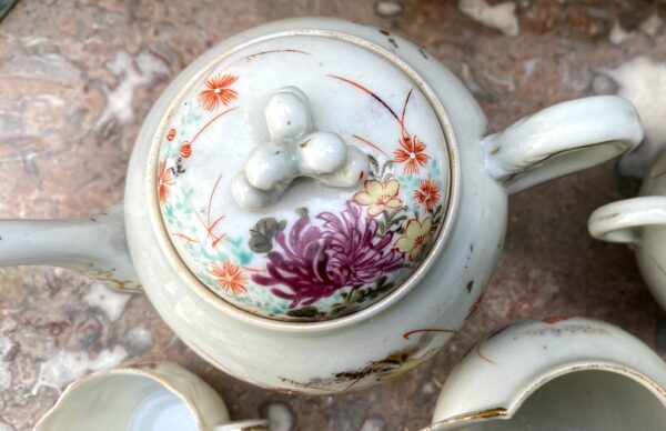 Exquisite Kutani Tashiro Shoten Japanese hand‑painted eggshell tea set – c.1930 (15) Prachtige Kutani Tashiro Shoten Japanse handgeschilderde theeset in eierschaal porselein | Exquisite Kutani Tashiro Shoten Japanese hand‑painted eggshell tea set – c.1930