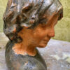 Prachtige gestileerde buste van kinderhoofdje – Exquisite stylized child bust in stoneware – Renaissance style