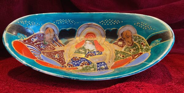 Japanese Satsuma porcelain dish – Immortals and lady, Dai Nippon, c.1913–1940 (6) Japans Satsuma porseleinen schoteltje – Dai Nippon | Japanese Satsuma porcelain dish – Immortals and lady, Dai Nippon, c.1913–1940