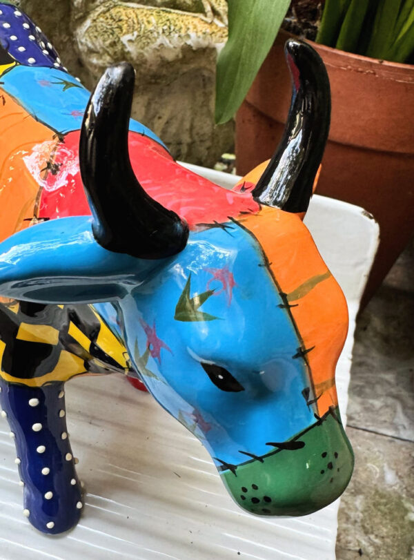 Pop Art patchwork cow sculpture – inspired by Joan Miró, ca. 1980 (5) Prachtige Pop Art koe in lappendekenstijl – Exquisite Pop Art patchwork cow sculpture – ca. 1980