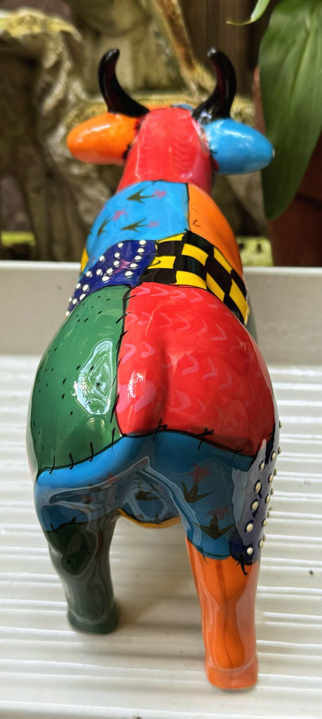 Pop Art patchwork cow sculpture – inspired by Joan Miró, ca. 1980 (8) Prachtige Pop Art koe in lappendekenstijl – Exquisite Pop Art patchwork cow sculpture – ca. 1980