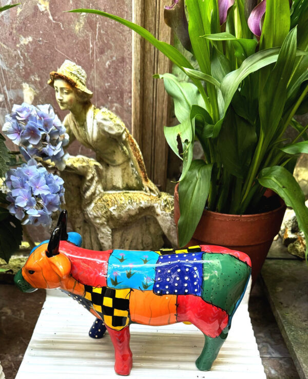 Pop Art patchwork cow sculpture – inspired by Joan Miró, ca. 1980 (9) Prachtige Pop Art koe in lappendekenstijl – Exquisite Pop Art patchwork cow sculpture – ca. 1980