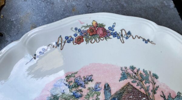 Sarreguemines cake plate by Henri Loux, Alsace scene c.1960 (6) Sarreguemines taartschotel | Sarreguemines cake plate by Henri Loux, Alsace scene c.1960
