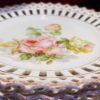 Set van 8 polychroom beschilderde opengewerkte porseleinen dessertbordjes | Set of 8 polychrome openwork porcelain dessert plates – ca. 20th century