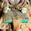 Vintage porseleinen kantklossende grootmoeder – Vintage porcelain lace-making grandmother – ca. 1950